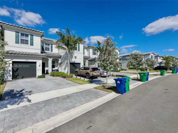 11887 NW 46th St 0, Coral Springs FL 33076