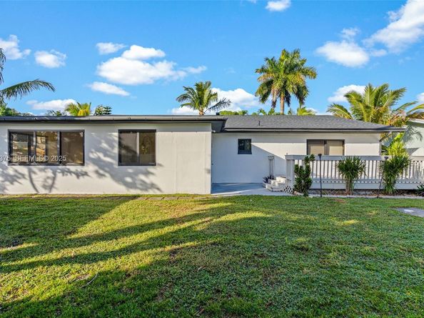 3392 NW 63rd St, Fort Lauderdale FL 33309