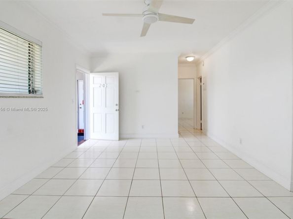 350 75th St 201, Miami Beach FL 33141