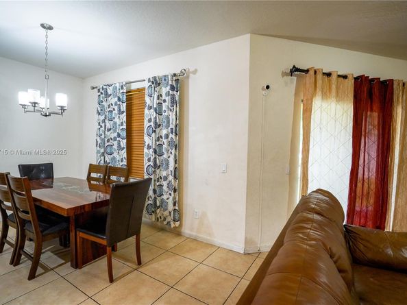 5845 Gypsum Pl, West Palm Beach FL 33413