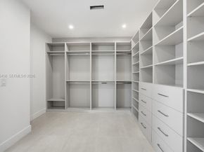 1321 NE 13th Ave, Fort Lauderdale FL 33304