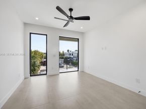 1321 NE 13th Ave, Fort Lauderdale FL 33304