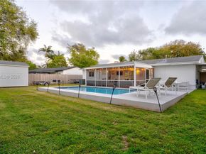 9311 Sterling Dr, Cutler Bay FL 33157