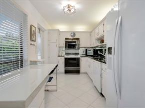 4650 Kittiwake Ct 4650, Boynton Beach FL 33436