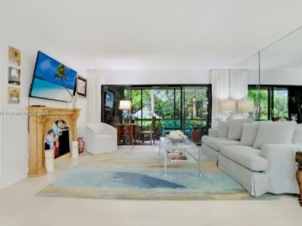 4650 Kittiwake Ct 4650, Boynton Beach FL 33436