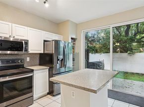 3860 NW 90th Way, Sunrise FL 33351