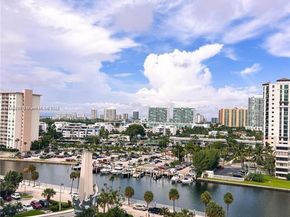 300 Bayview Dr 915, Sunny Isles Beach FL 33160