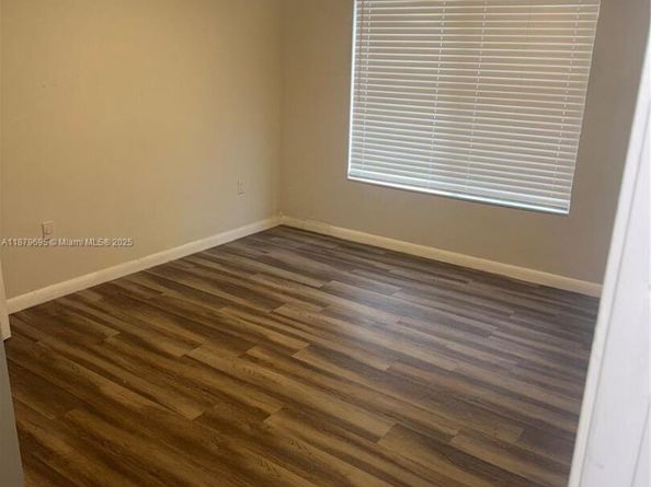 3183 Coral Lake Dr 3183, Coral Springs FL 33065