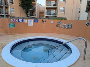 6276 NW 186th St 305, Hialeah FL 33015
