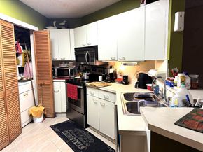 6276 NW 186th St 305, Hialeah FL 33015