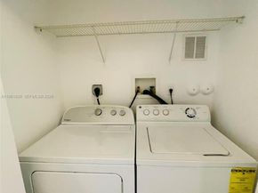 11601 NW 89th St 106, Doral FL 33178