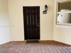 11601 NW 89th St 106, Doral FL 33178