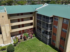 3700 NW 21st St 401, Lauderdale Lakes FL 33311