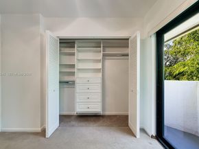 5750 Turin St 206, Coral Gables FL 33146