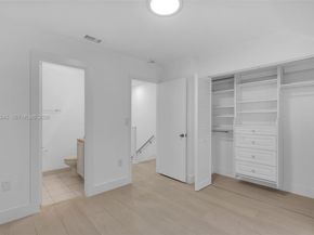 5750 Turin St 206, Coral Gables FL 33146