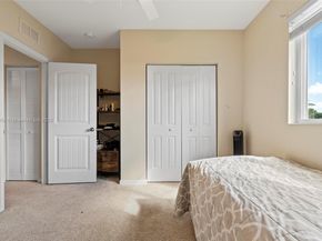 2147 NW 15th Pl, Homestead FL 33030