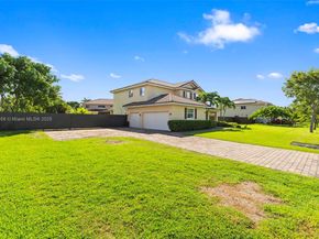 2147 NW 15th Pl, Homestead FL 33030