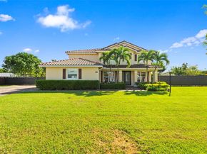2147 NW 15th Pl, Homestead FL 33030