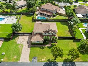 2147 NW 15th Pl, Homestead FL 33030