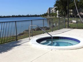 112 Lake Emerald Dr 109, Oakland Park FL 33309