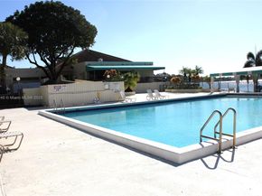 112 Lake Emerald Dr 109, Oakland Park FL 33309