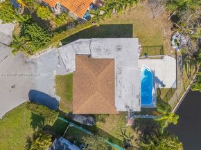 1830 NW 32nd St, Oakland Park FL 33309