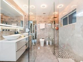 1830 NW 32nd St, Oakland Park FL 33309