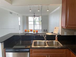 110 Lake Emerald Dr 203, Oakland Park FL 33309
