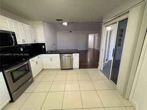 Undisclosed Address #A11948879, Boca Raton FL 33433