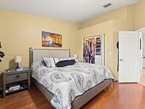 4086 NW 92nd Ave, Sunrise FL 33351