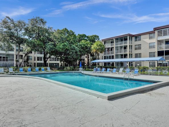 2649 NW 48th Ter 334, Lauderdale Lakes FL 33313