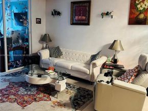 2649 NW 48th Ter 334, Lauderdale Lakes FL 33313