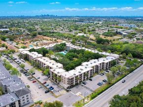 2649 NW 48th Ter 334, Lauderdale Lakes FL 33313