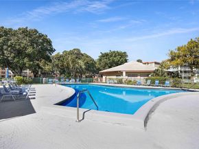 2649 NW 48th Ter 334, Lauderdale Lakes FL 33313