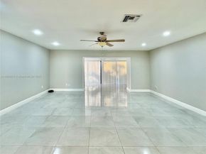 21643 Cypress Rd 14D, Boca Raton FL 33433