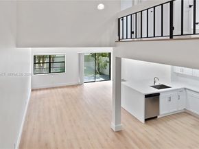 2548 N 38th Ave C23, Hollywood FL 33021
