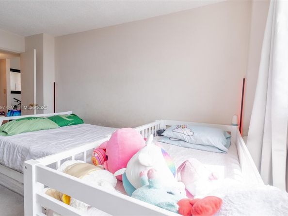 290 174th St 1902, Sunny Isles Beach FL 33160
