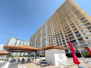 290 174th St 1902, Sunny Isles Beach FL 33160