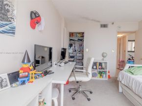 290 174th St 1902, Sunny Isles Beach FL 33160