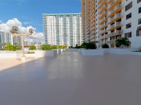 290 174th St 1902, Sunny Isles Beach FL 33160
