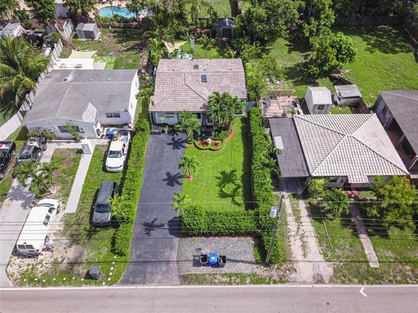 2245 Johnson St, Hollywood FL 33020