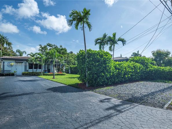2245 Johnson St, Hollywood FL 33020