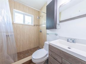2245 Johnson St, Hollywood FL 33020