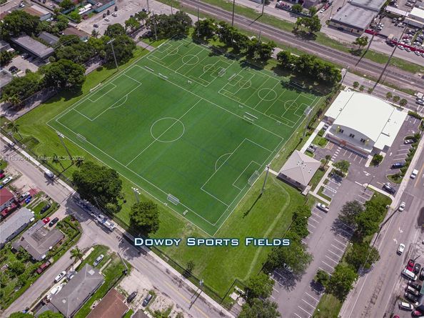 2245 Johnson St, Hollywood FL 33020