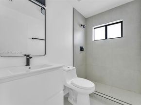 5821 NW 30th Ave, Miami FL 33142