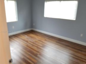 949 NW 10th St, Homestead FL 33030