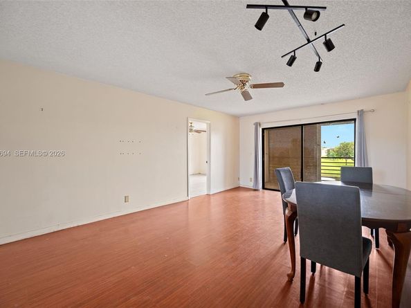 10100 NW 30th Ct 309, Sunrise FL 33322