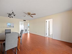 10100 NW 30th Ct 309, Sunrise FL 33322