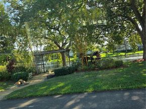 2612 Nassau Bnd E2, Coconut Creek FL 33066