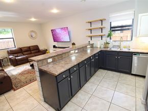 3698 SE 2nd Dr, Homestead FL 33033